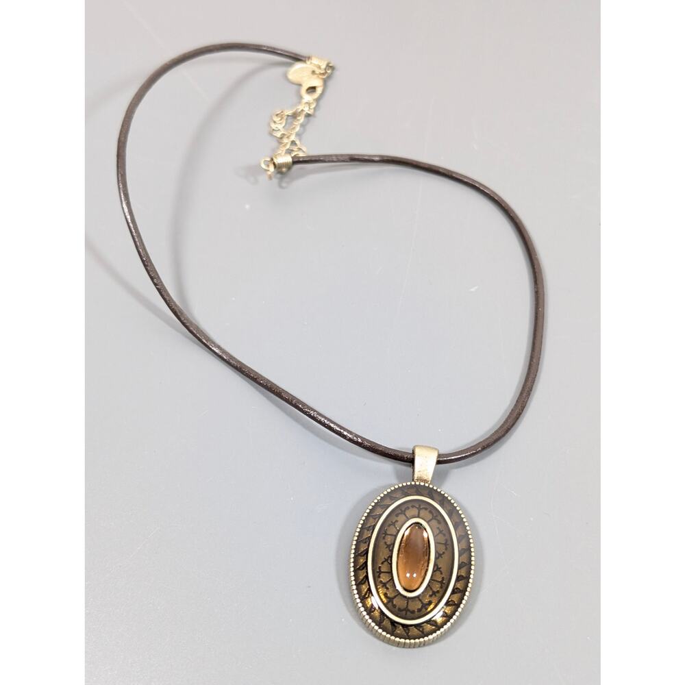 Lia Sophia Brown‎ Enamel Oval Pendant Cord Necklace Boho Western 20" - Picture 4 of 9
